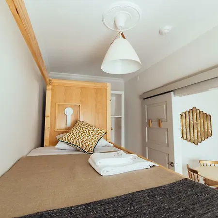 Bordallo's Prime Калдаш-да-Раинья